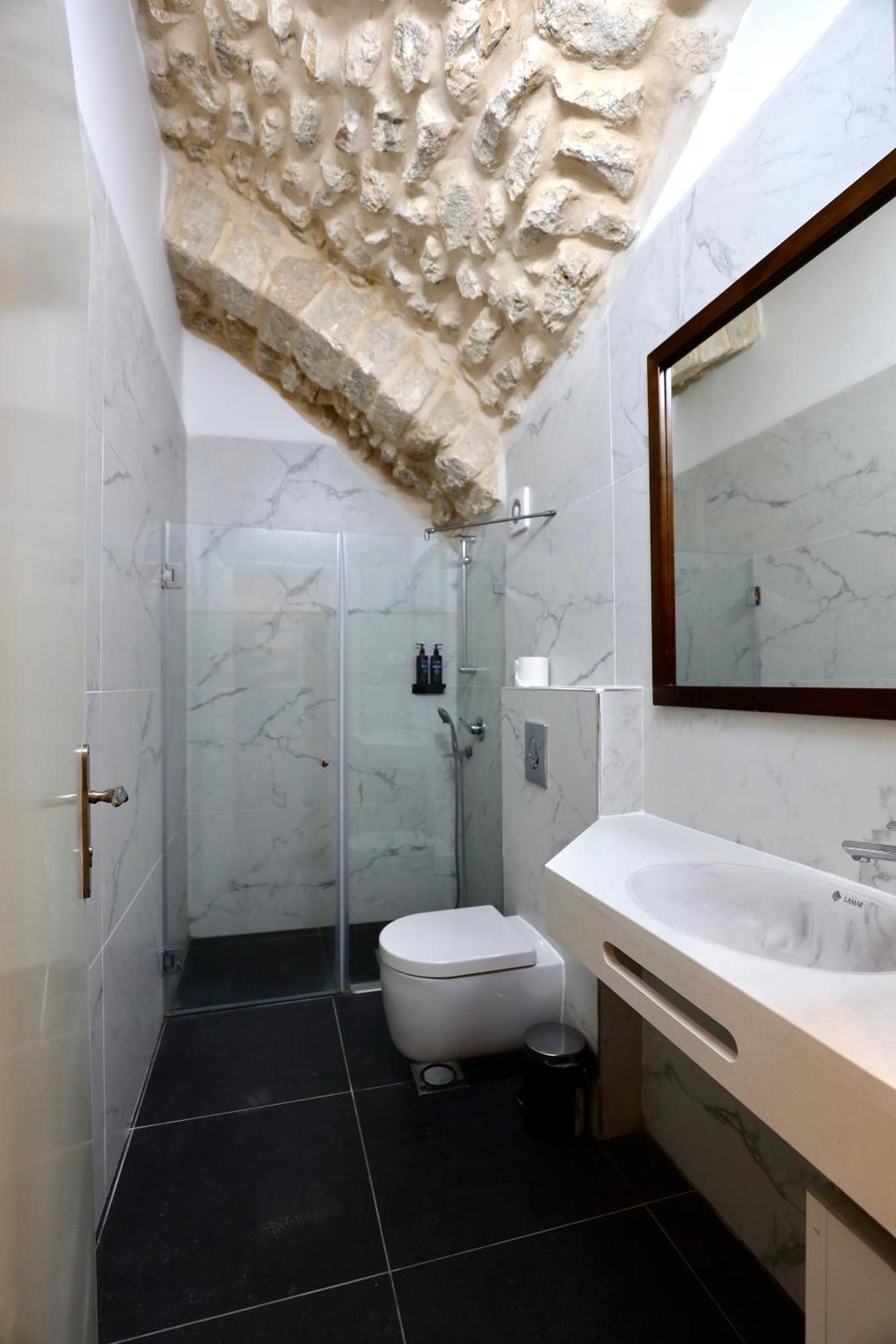Petrakis Inn Yerusalem Bagian luar foto